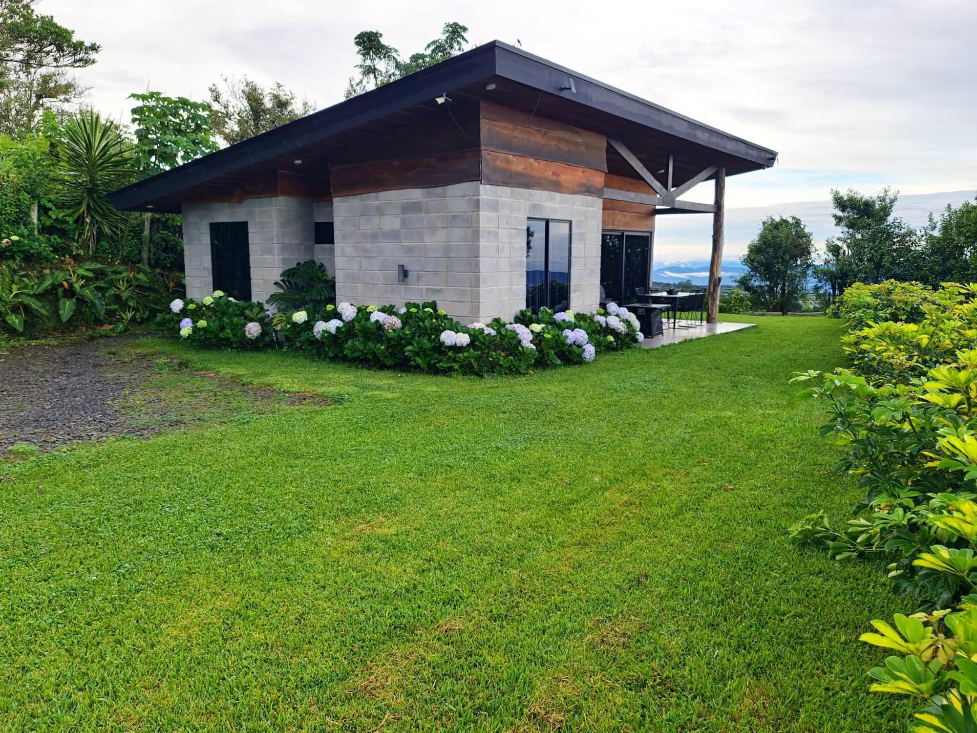 Espectacular Cabana Moderna De Montana + Bosque Nuboso +Wifi Zarcero Exterior photo